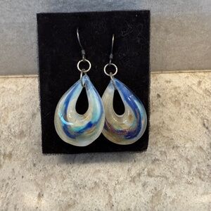 Tear‎ drop glass earrings blue/wite/gold